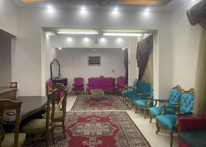 Pyramids Apartment